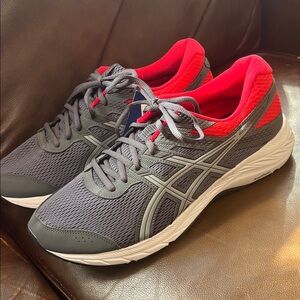 ASICS Gel Contend 6 Men’s 10.5 Extra Wide NEW!!